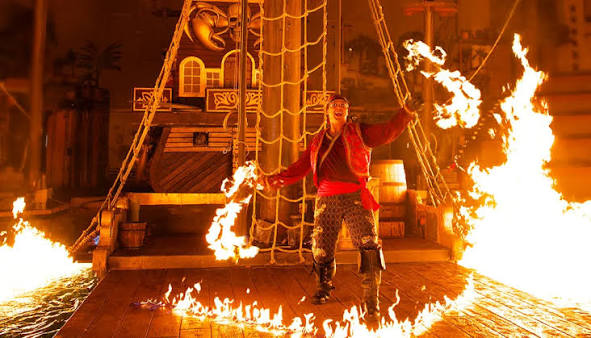 Pirates Voyage Dinner & Show