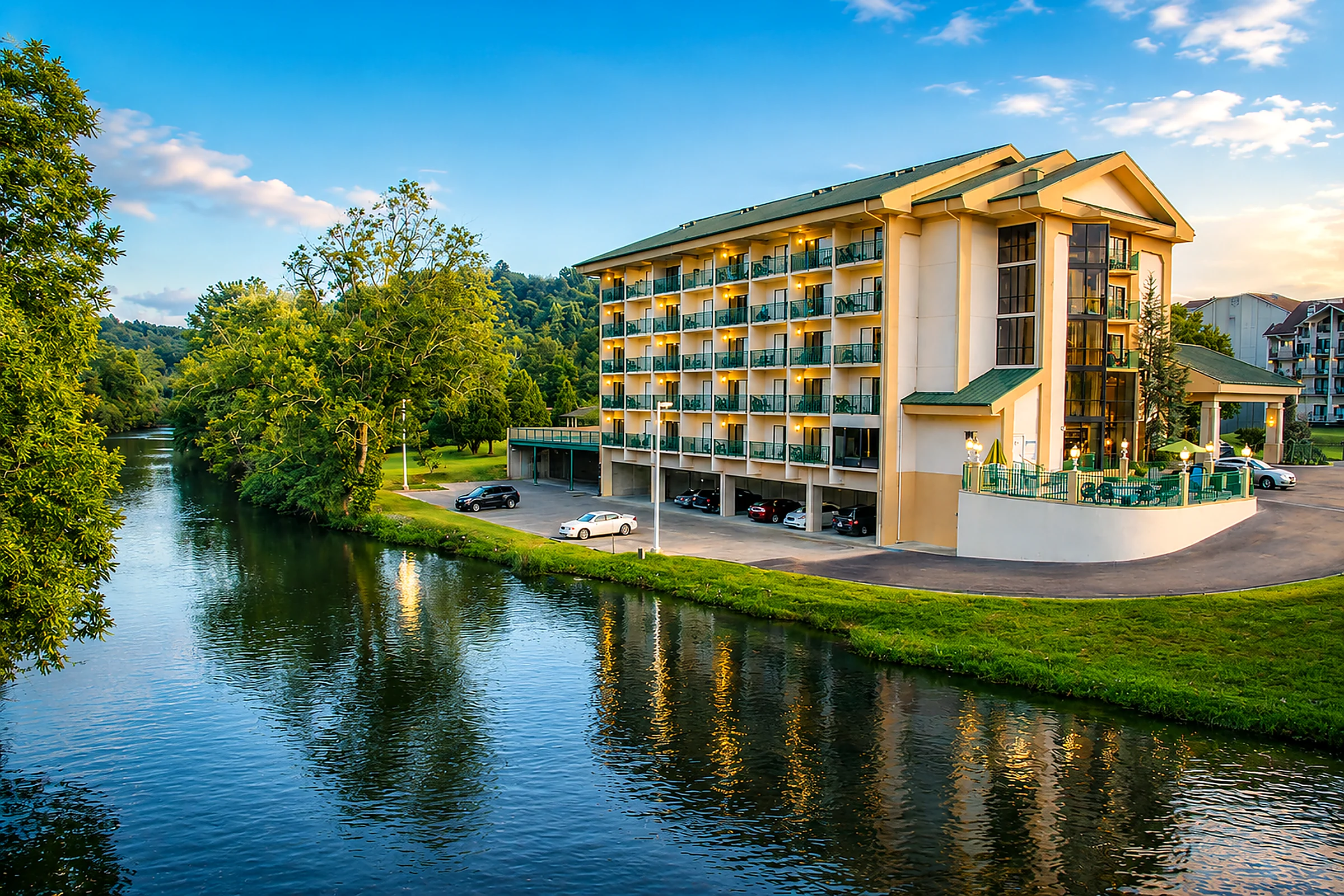Pigeon River Inn riverside exterior